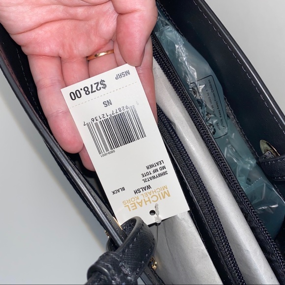 Michael Kors Walsh Carryall Tote Purse Bag - Picture 10 of 14